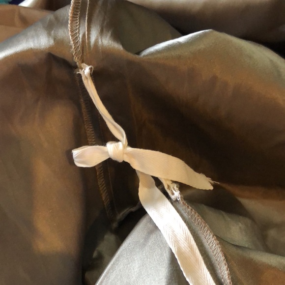 Jim Hjelm Occassions Gold satin 100% acetate Vintage USA/sz 4/ruched short train - Picture 13 of 15